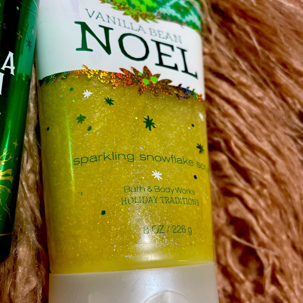 NWOT BATH AND BODYWORKS VANILLA BEAN EXFOLIATING SUGAR SCRUB